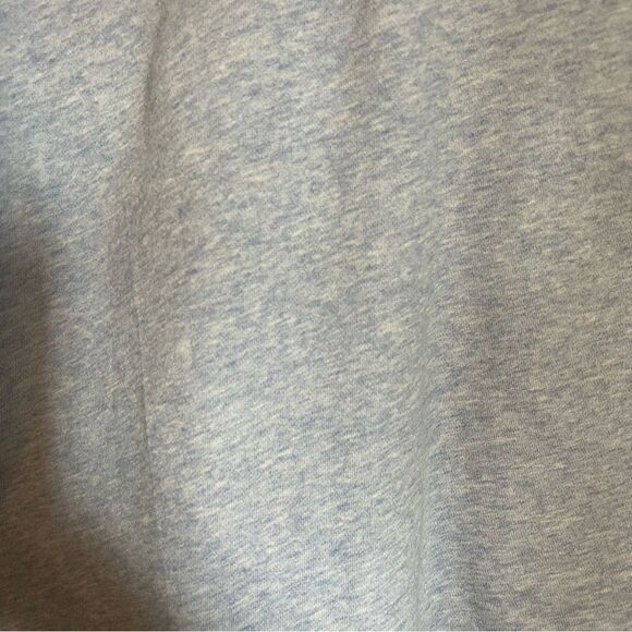 Vineyard vines light blue 1/4 zip sweater. - Picture 8 of 10